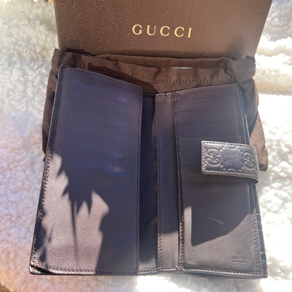 i
Gucci Dark Brown Guccissima Leather Flap Continental Wallet - Picture 9 of 10